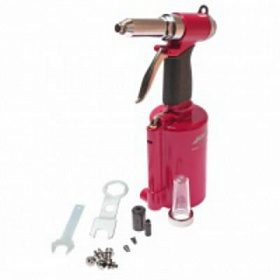 На сайте Трейдимпорт можно недорого купить Заклепочник пневматический усиленный, шток 19мм штуцер 1/4", размеры 260х90х325мм. 